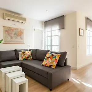 Appartement Azahar Metropol Parasol, Parking Gratis Coches Medianos, Séville